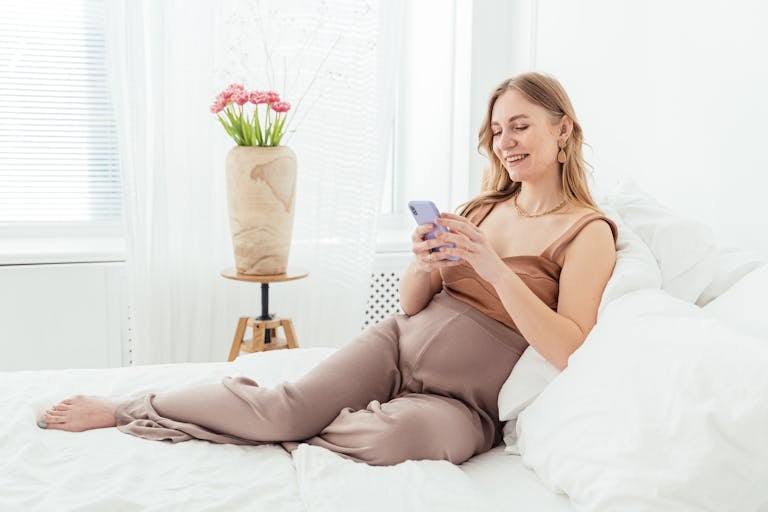 10 Life-Changing Maternity Must-Haves Every Mom-to-Be Needs