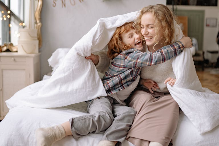 Raising Emotionally Intelligent Kids: Simple Everyday Steps for Nurturing Parenting